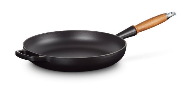 Stegepande med emaljeret non-stick belægning