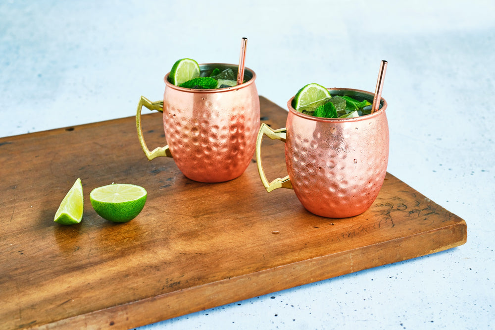Cosy & Trendy Moscow Mule Cocktailbecher med sugerør - Hammerslået kobber - 450 ml - 2 stk.