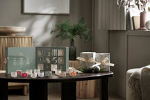 WoodWick Julekalender 12 Days of Fragrance - 12 Styk - Duftlys i Glas - Trævæge