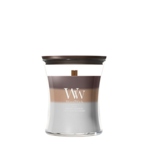 WoodWick Duftlys Medium Trilogy Radiant Cashmere - 11 cm / ø 10 cm - Duftlys i Glas - Trævæge