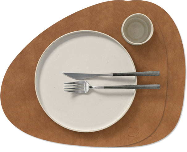 LIND DNA Placemats Nupo - Læder - Nature - Curved - 44 x 37 cm - 2 Styk