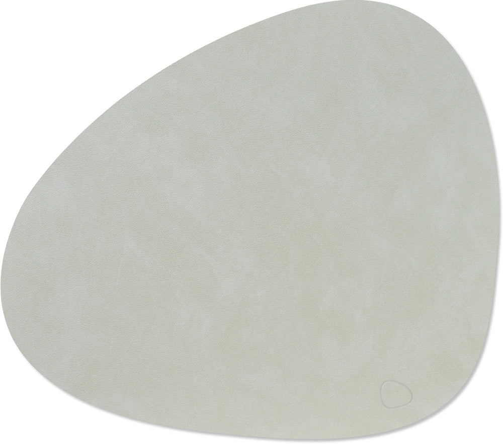 LIND DNA Placemats Nupo - Læder - Metallic - Kurvet - 44 x 37 cm - 2 Styk