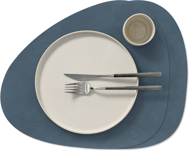 LIND DNA Placemats Nupo - Læder - Mørkeblå - Buet - 44 x 37 cm - 2 Styk