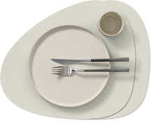 LIND DNA Placemats Nupo - Læder - Linen - Kurvet - 44 x 37 cm - 2 Styk