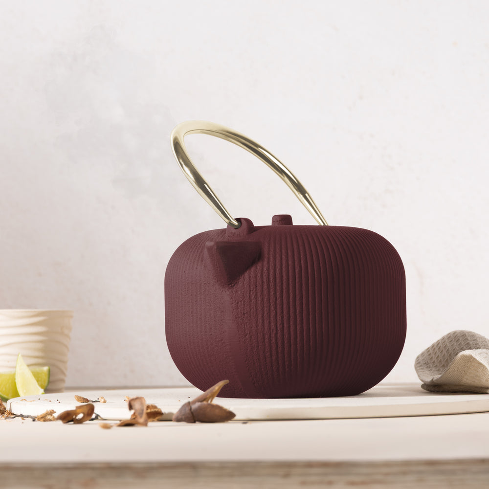 BerlingerHaus Teapot med RVS Filter - Gussejern Mat Bordeaux - 1 Liter