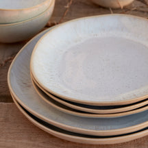 Costa Nova Serviesset Casafina Eivissa Sand Beige 18-delig / 6 personer - 6 middagstallerkener, 6 morgenmadstallerkener & 6 skåle