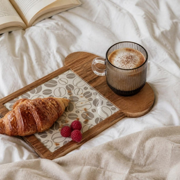 Cosy & Trendy Morgenmadsskærebræt med Kaffeglas - Akacietræ - 24,5 x 22,5 cm
