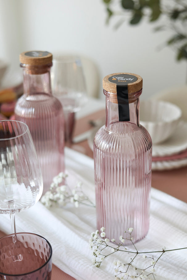 Cosy & Trendy Karaf med Kurk - Vandkaraf - Raya - Rosa - 1 Liter