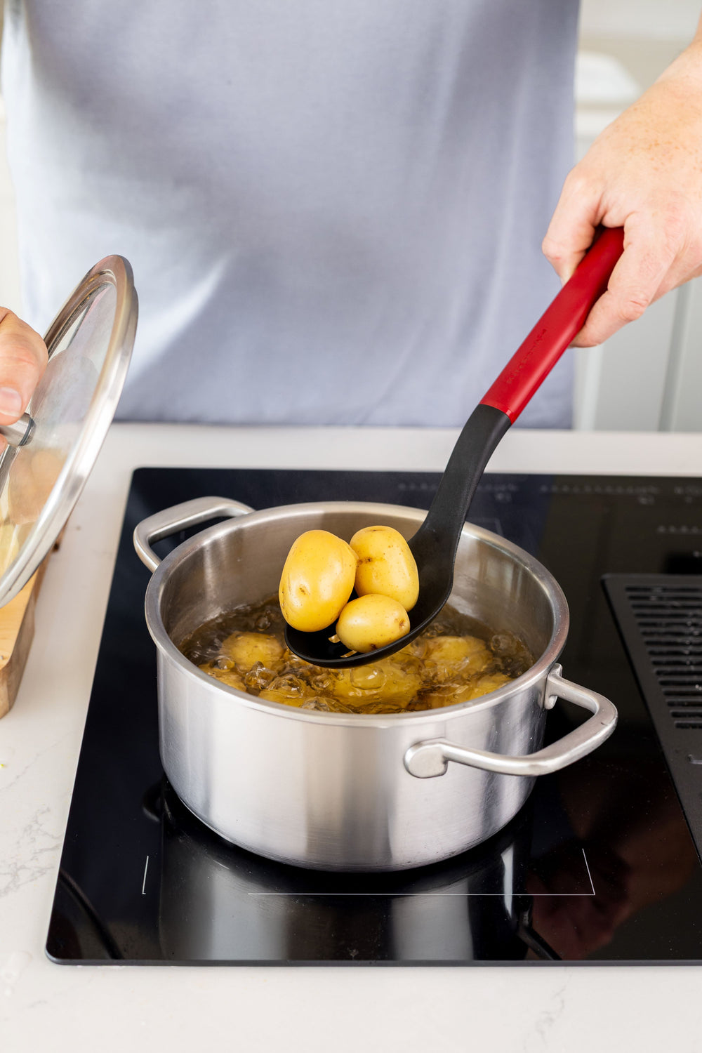 KitchenAid Grøntsageske Classic Keiserød 34 cm