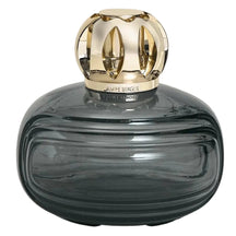 Maison Berger Giftset - Duftbrænder - Enigma Gris Mousse