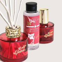 Maison Berger Giftset Duo Lolita Lempicka Sweet - Duftstænger 80 ml & Rumspay 50 ml - Rød