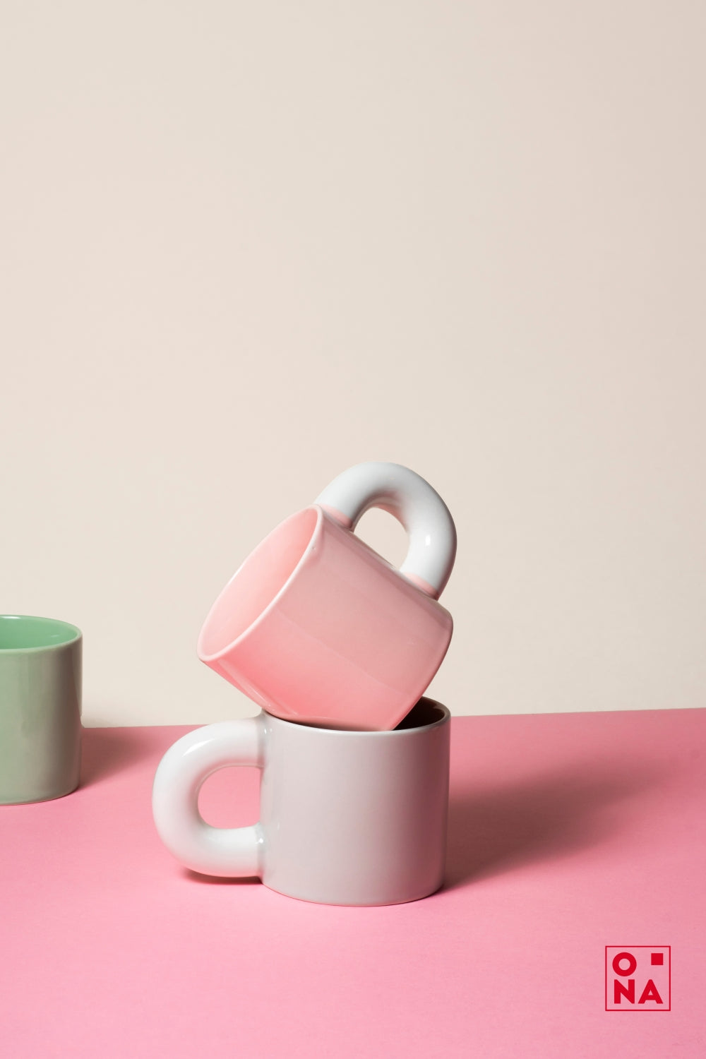 ONA Beker - Koffiemok - Lola - Rund - Rosa - 330 ml
