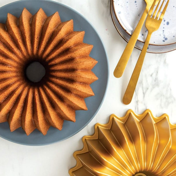 Nordic Ware Tulbandform Brilliance Bundt Guld - Gussejern - ø 26 cm