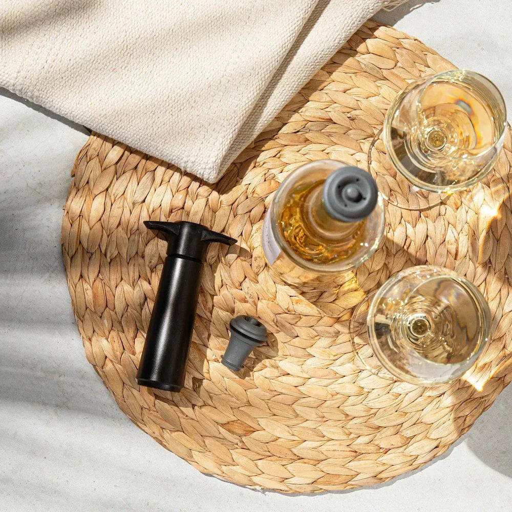 Vacu Vin Wijnpomp med 2 vinpropper - Wine Saver - Sort