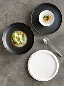 Villeroy & Boch Serviesset La Boule - Sort / Hvid 7-delt / 2 personer - 2x skål, 2x fad, 2x universelt tallerken, 1x serveringsfad