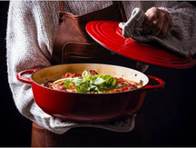 BK Lage Braadpan Bourgogne Chili Red Gietijzer ø 28 cm - sfeerbeeld 4