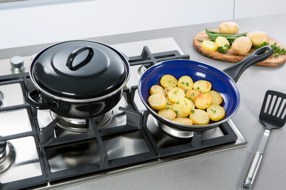 BK Braadpan Fortalit Emaille Zwart ø 28 cm / 4 Liter - sfeerbeeld 3