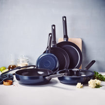 BK Koekenpan Enjoy Oxford Blue ø 28 cm - sfeerbeeld 1