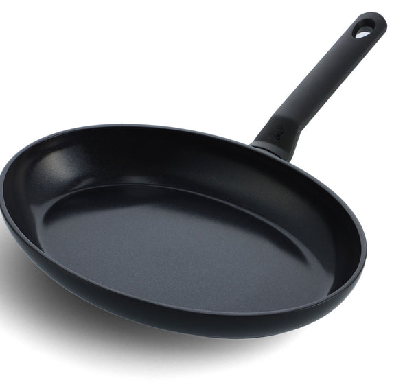 BK Fiskepande Oval Easy Induction 32 x 22 cm - keramisk non-stick belægning