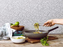 BK Wokpan Granite ø 28 cm / 3.7 Liter - sfeerbeeld 1