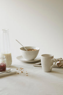 Broste Copenhagen Morgenmadssæt Nordic Vanilla 12-delt / 4 personer - 4 morgenmadstallerkener, 4 skåle og 4 kopper