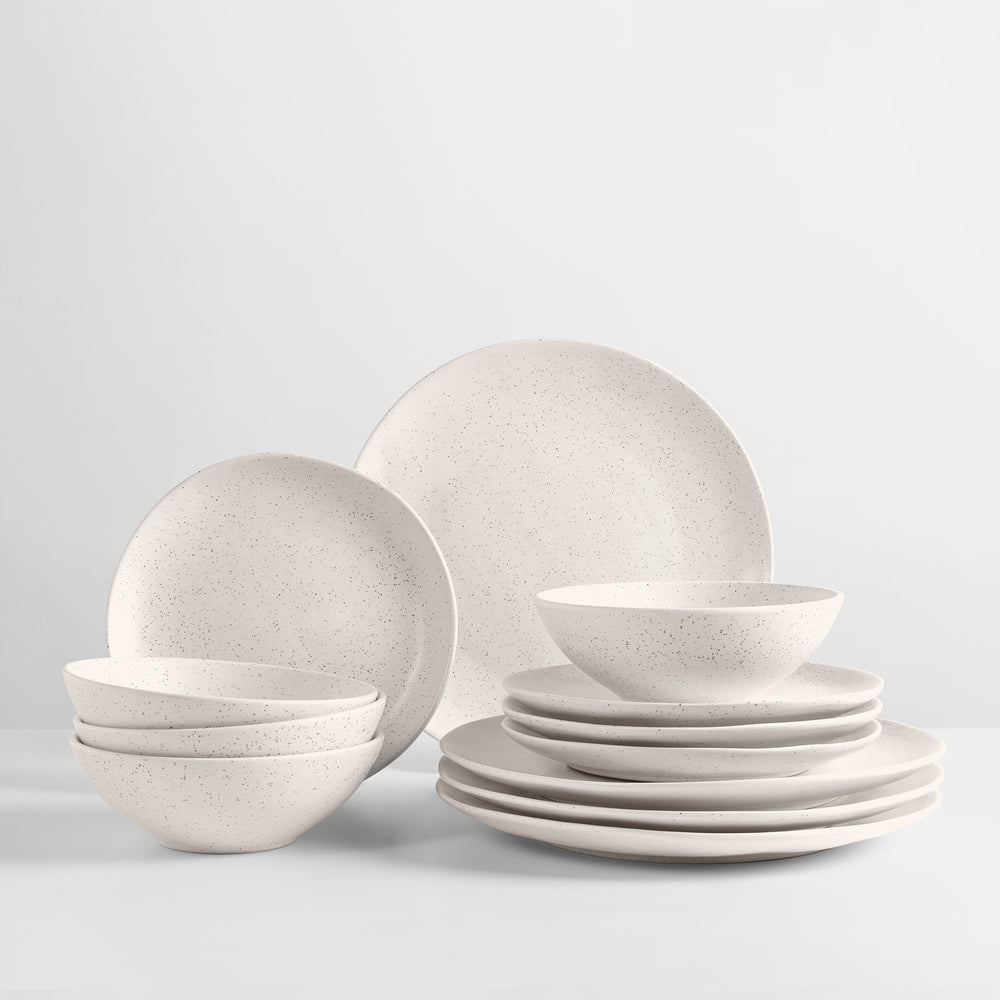Broste Copenhagen Serviesset Nordic Vanilla 12-delig / 4 personer - 4 dinerborden, 4 ontbijtborden og 4 skåle