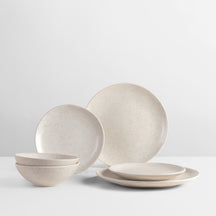 Broste Copenhagen Serviesset Nordic Vanilla 6-delig / 2 personer - 2 dinerborden, 2 ontbijtborden og 2 skåle