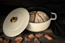 Combekk Braadpan met deksel Gietijzer Sand ø 28 cm / 5.3 Liter - sfeerbeeld 5