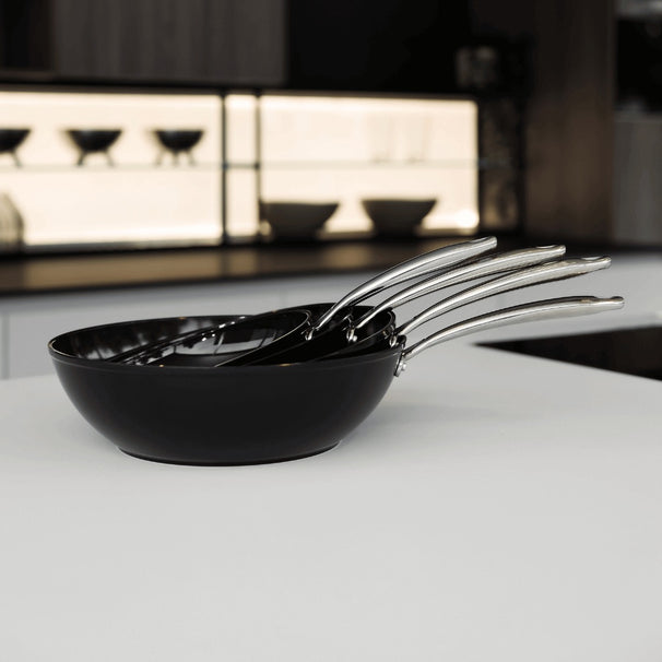 CP Stegepande Sæt Signature Sort 3-delt - ø 20, 24 & 28 cm - keramisk non-stick belægning