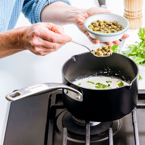GreenPan Kasserolle med 2 hældetude Copenhagen Sort ø 16 cm / 1,6 Liter - keramisk non-stick belægning