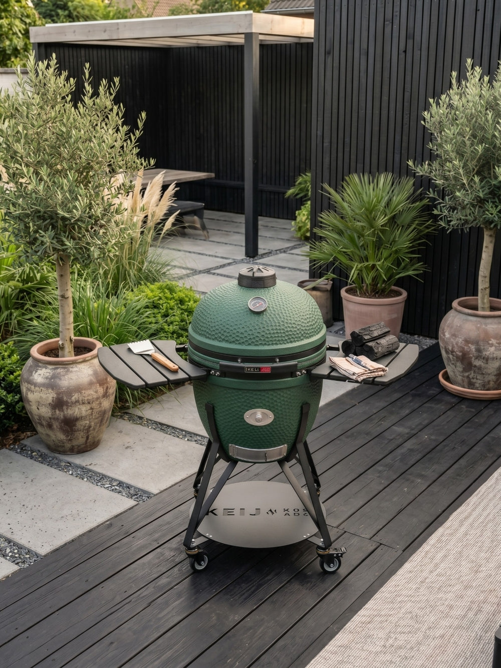 Keij Kamado BBQ Startersæt - Legend XL Green 23 tommer - med Trækul, Tændblokke & Kulkurv