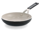 KitchenAid Stegepande Aluminium Mat Sort ø 20 cm - keramisk non-stick belægning