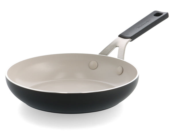 KitchenAid Stegepande Aluminium Mat Sort ø 20 cm - keramisk non-stick belægning