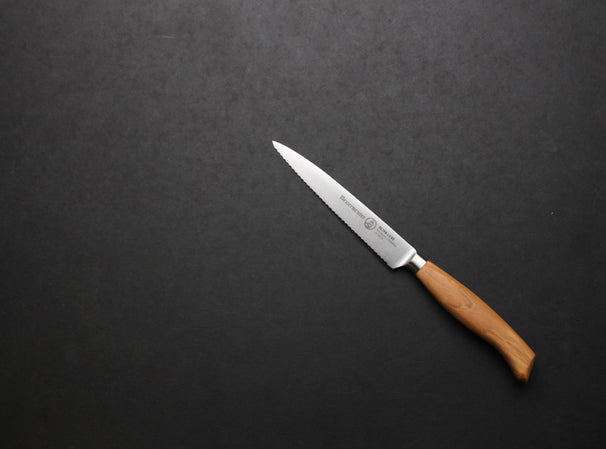 Messermeister Tomatkniv Takket Oliva Luxe Oliventræ 13 cm