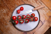 Messermeister Tomatenmes / Kaasmes Oliva Luxe Olijfhout 13 cm - sfeerbeeld 2