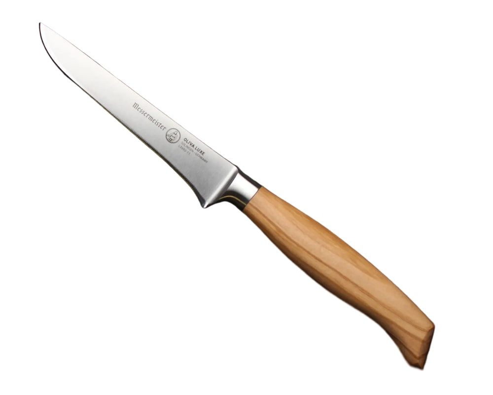 Messermeister Uitbeenmes Oliva Luxe Olijfhout 13 cm - sfeerbeeld 1