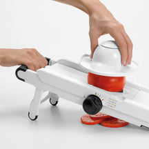 OXO Good Grips Mandoline - Grøntsagsslicer - Køkkenslicer - V-blade