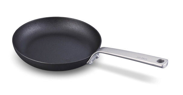 Beka Koekenpan Stark ø 24 cm - egnet til alle varmekilder - uden non-stick belægning