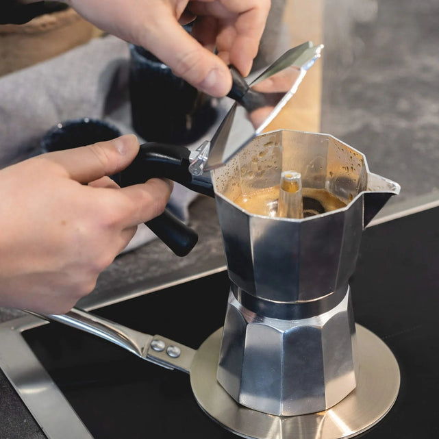Trin for trin: sådan brygger du kaffe med en perkolator