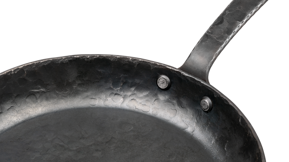 Forged Stegepande Carbonstål ø 28 cm - egnet til alle varmekilder - uden non-stick belægning