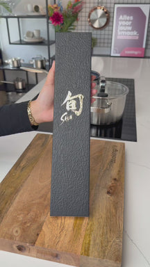 Kai Santokumes Shun Classic 13.75 cm - 32 lagers damaskstål - DM-0727