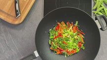 SCANPAN Wokpande Classic Induction ø 32cm - egnet til alle varmekilder - standard non-stick belægning