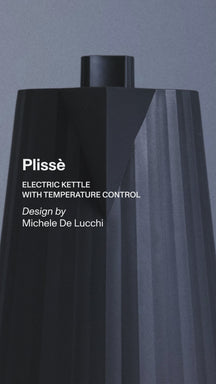 Alessi Waterkoker Plissé med Temperatuurinstilling Blå - 1.7 liter - 1850 W - Michelle De Lucchi - MDL21 DAZ