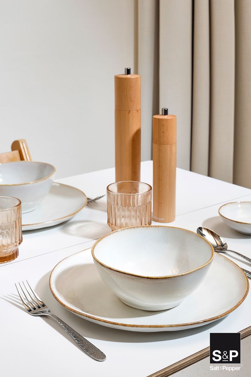 Salt & Pepper Serviesset Artisan Hvid 12-delt / 4 personer - 4 middagstallerkener, 4 morgenmadstallerkener og 4 skåle