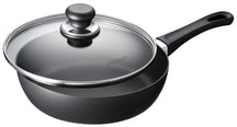 SCANPAN Stegepande / Sauterpande med låg Classic Induction ø 24cm / 2 liter - egnet til alle varmekilder - standard non-stick belægning