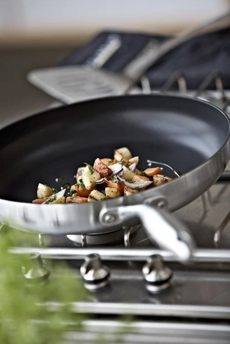 SCANPAN Stegepande CTX ø 24 cm - egnet til alle varmekilder - standard non-stick belægning