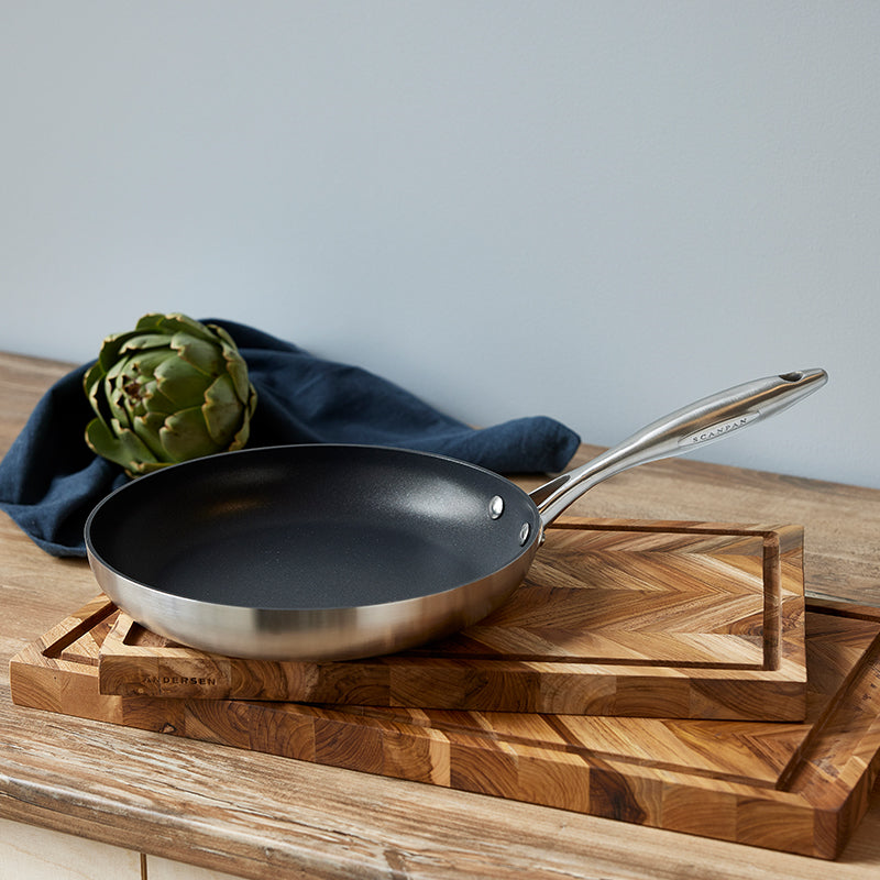 SCANPAN Stegepande CTX ø 26 cm - egnet til alle varmekilder - standard non-stick belægning