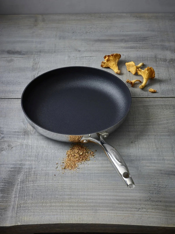 SCANPAN Stegepande sæt HaptIQ ø 24 & 28 cm - egnet til alle varmekilder - standard non-stick belægning