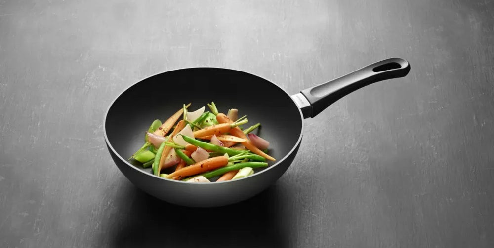 SCANPAN Wokpande Classic Induction ø 24 cm - egnet til alle varmekilder - standard non-stick belægning