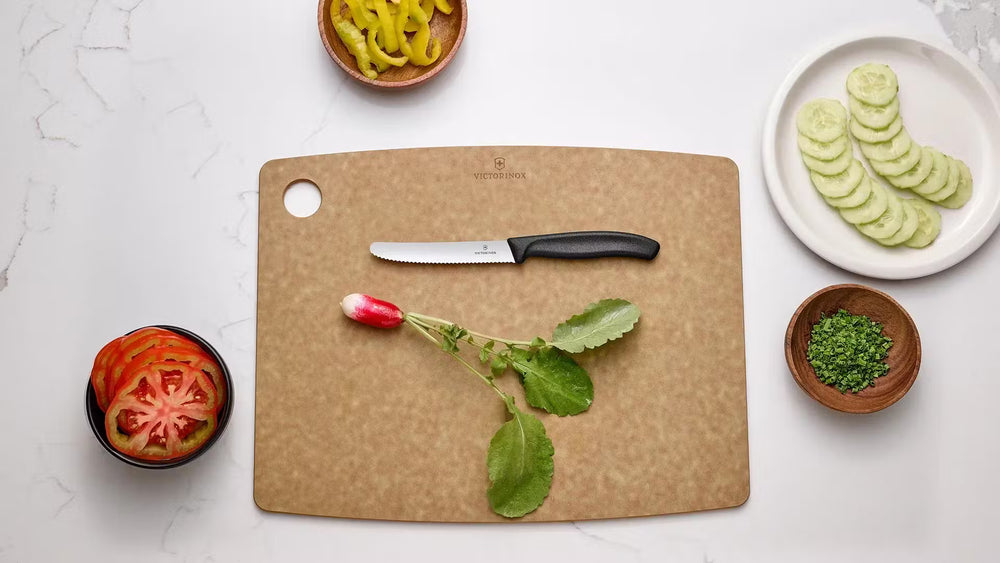 Victorinox Tomatenknive Takket Swiss Classic Sort - 11 cm - 2 stk.